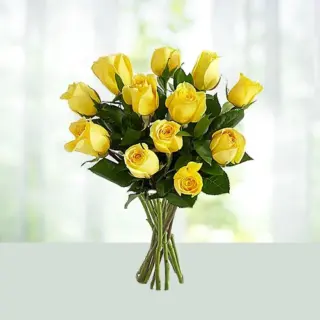 Send Flowers Bouquet 10 Yellow Roses Gift Online in India