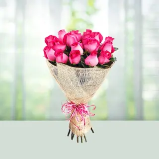Send Flowers Bouquet 12 Pink Roses Gift Online in India
